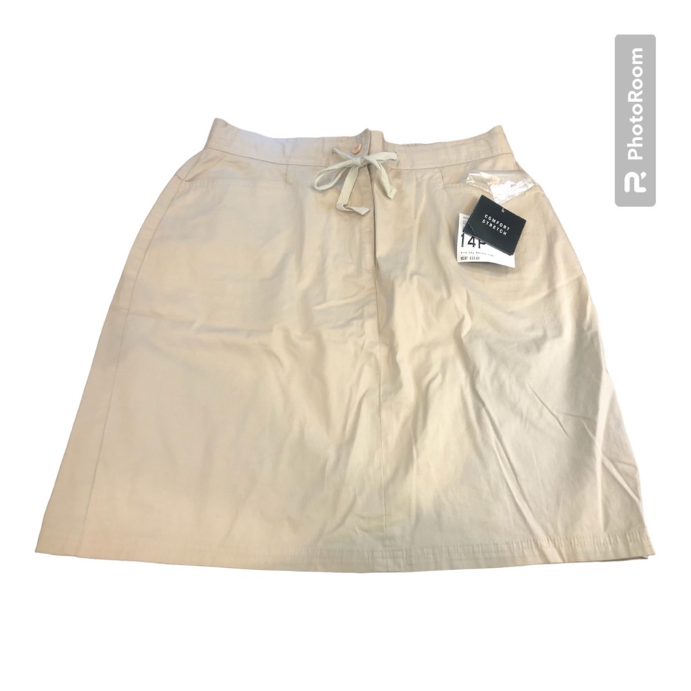 ⭐️Sag Harbor Comfort Stretch Tan Skort NWT 14P